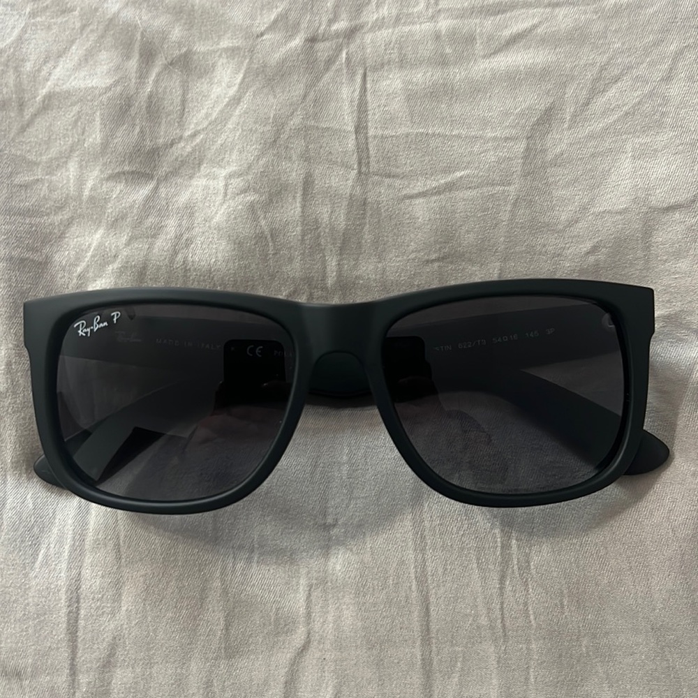 Hardly worn, comes with case